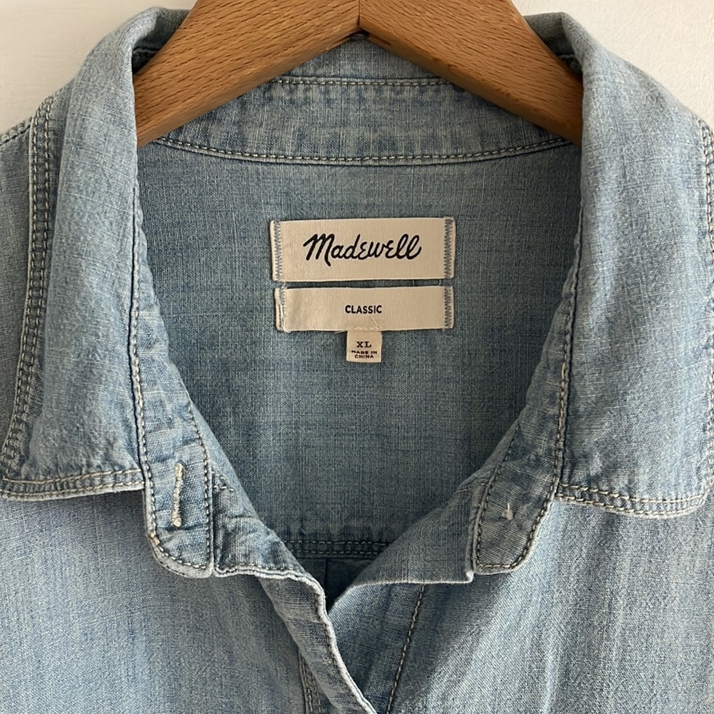 Madewell Blue Fitted 3/4 Sleeve Button Down Shirt - Picture 6 of 14